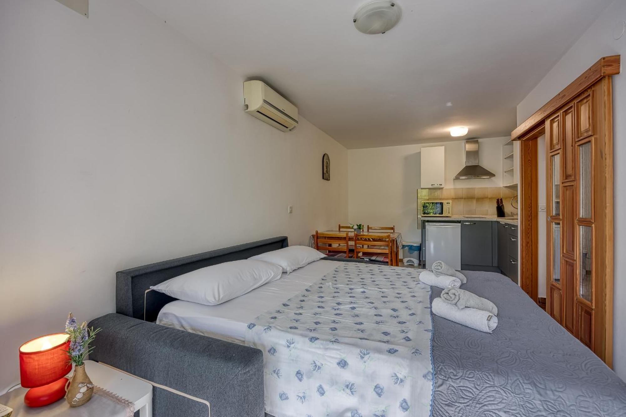 Apartments Orbanic Ровинь Экстерьер фото