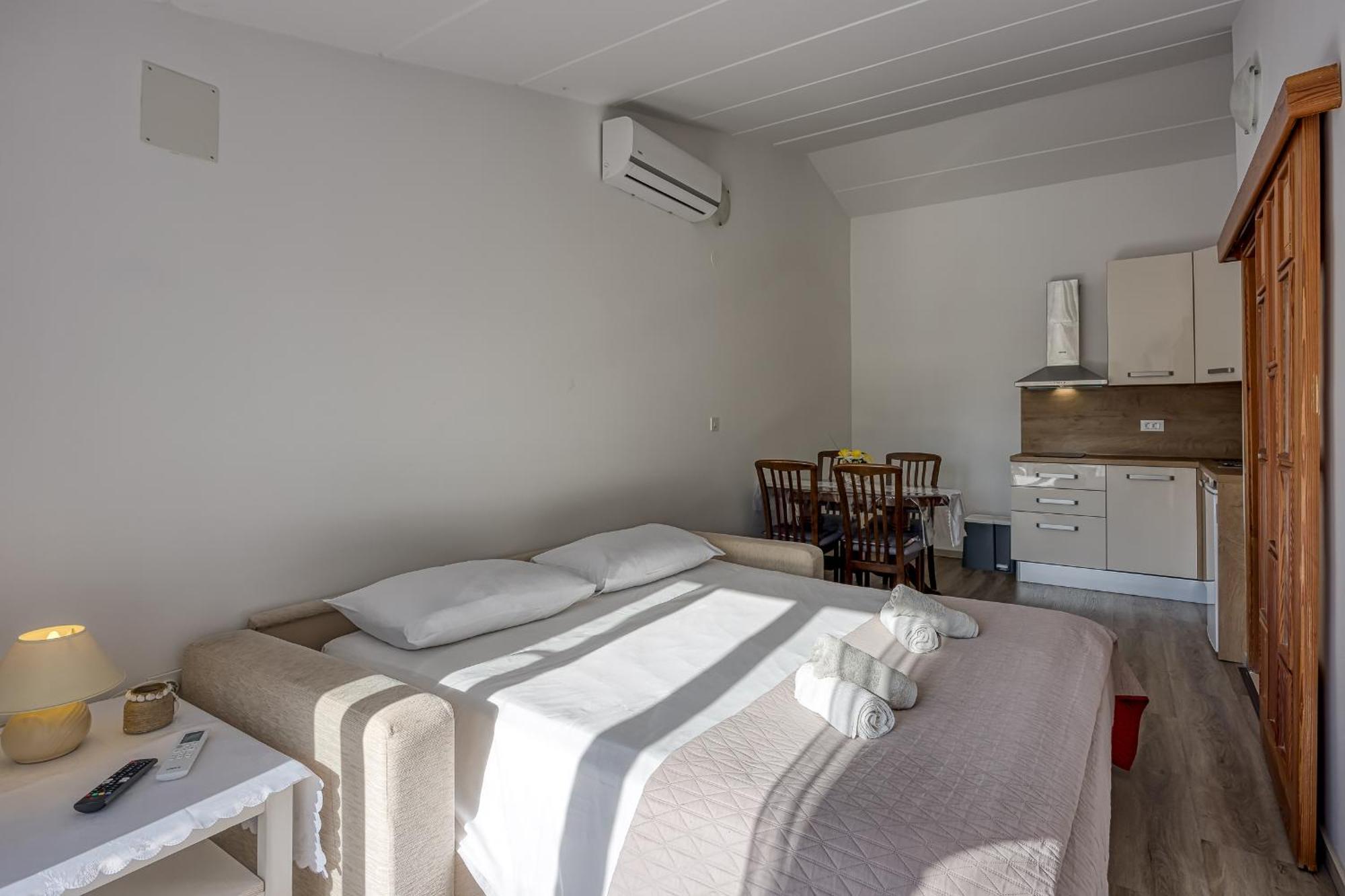 Apartments Orbanic Ровинь Экстерьер фото